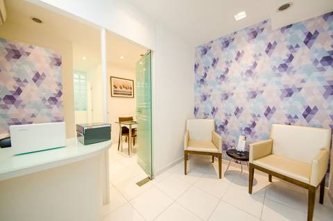 Consultório do Dr. Marcos Hiroce, ortodontista (ensaio em locação)'