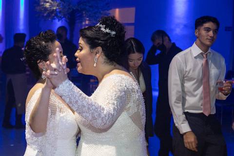 Balada do casamento da Melissa com a Flávia no Quinta dos Pinheiros- Serra da Cantareira - SP'