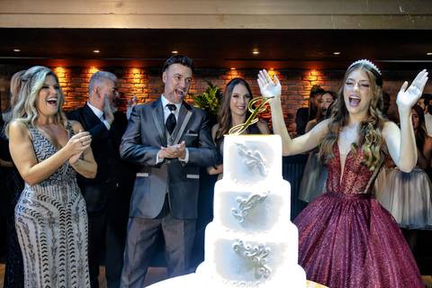 Festa 15 anos da debutantes Júlia no Villa Bisutti Cardoso de Melo em São Paulo- SP, fotógrafo de festa de 15 anos do Villa Bisutti Cardoso de Melo, vestido de 15 anos em SP, fotos de 15 anos em São Paulo, fotos de debutante no Villa Bisutti '