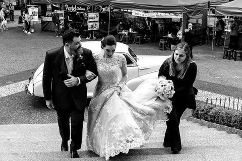Entrada da noiva Manuela na cerimônia de casamento na paróquia Matriz Nossa Senhora de Santo André - SP, fotógrafo de casamento de Santo André, fotógrafo de casamento da paróquia Matriz Nossa Senhora de Santo André- SP'