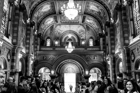 Entrada da noiva Manuela na cerimônia de casamento na paróquia Matriz Nossa Senhora de Santo André - SP, fotógrafo de casamento de Santo André, fotógrafo de casamento da paróquia Matriz Nossa Senhora de Santo André- SP'