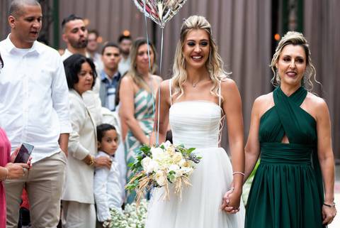Entrada da noiva no Sítio São Jorge - espaço Vdara, Casamento da Beatriz com o Victor no Sítio São Jorge em São Bernardo do Campo - SP '