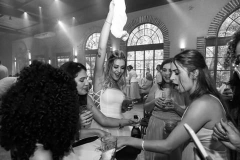 fotografia de casamento do casal Beatriz e Victor no Sítio São Jorge - espaço Vdara em São Bernardo do Campo em São Paulo'