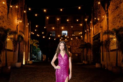 Fotografia de 15 anos, Noite mágica de 15 anos, Rito de passagem, Debutante Rafaela
Fotógrafo profissional São Paulo, Momentos inesquecíveis, Festa inesquecível, Festa de 15 anos emocionante, Memórias de 15 anos, Fotografias memoráveis'