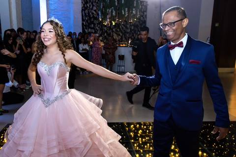 Fotógrafo de aniversários São Paulo, Evento especial, Festa especial, Dia mágico
Fotógrafo de eventos São Paulo, Aniversário de debutante, 15 anos, Celebração
Adolescentes, Festa adolescente, Decoração de festa de 15 anos, Dança de 15 anos
Festa de 15 ano'