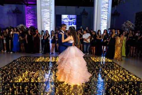 Fotógrafo de aniversários São Paulo, Evento especial, Festa especial, Dia mágico
Fotógrafo de eventos São Paulo, Aniversário de debutante, 15 anos, Celebração
Adolescentes, Festa adolescente, Decoração de festa de 15 anos, Dança de 15 anos
Festa de 15 ano'