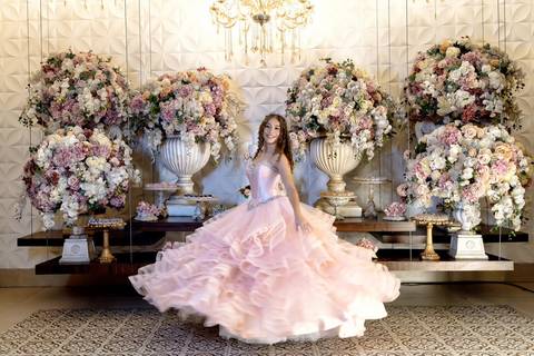 Fotógrafo de debutantes São Paulo, Fotógrafo de festa de 15 anos, Rafaela, Debutante
Festa de 15 anos Mansão Génova, Villaggio Europeo, Mansão Génova, Mooca
Festa de debutantes, Celebração de 15 anos, Fotografia de debutantes São Paulo'
