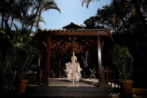 fotógrafo de debutantes em São Paulo, especialista em fotografia de debutantes, ensaio de debutante, Sítio Mon Chale Mairiporã, Israel Valentin, vestidos de debutantes, fotografia de debutante.'
