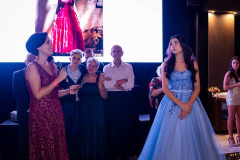 homenagem da mãe da debutante Luísa na festa de 15 anos na Casa Bertolazzi- Vila Romana em São Paulo- SP'