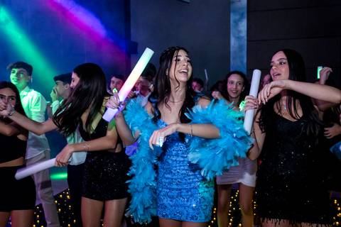 Balada da festa de 15 anos da debutante Luísa na Casa Bertolazzi - Vila Romana em São Paulo'