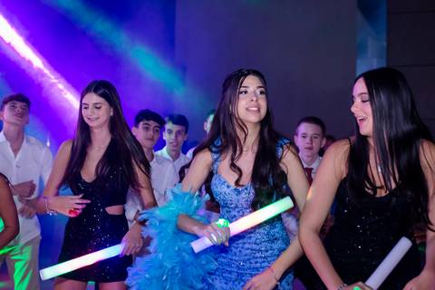 Balada da festa de 15 anos da debutante Luísa na Casa Bertolazzi - Vila Romana em São Paulo'