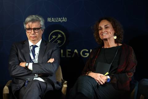 Registro profissional de painelistas no BRALLAW 2023. Contrate um fotógrafo de eventos que captura a expressão e a autoridade dos seus debatedores, valorizando o conteúdo do seu congresso em São Paulo.'