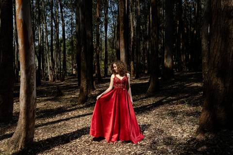 Ensaio externo de debutante em SP, Rebeca no Parque do Carmo'