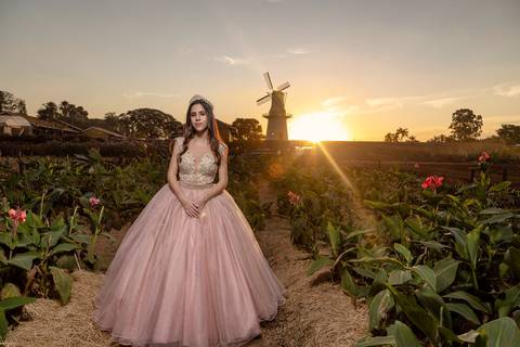 ensaio de debutante da Biah em Holambra - SP, ensaio de festa de 15 anos em Holambra, fotos de debutantes em SP'