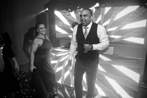 Festa e fotografia de casamento no Buffet Hedwig em Santos'