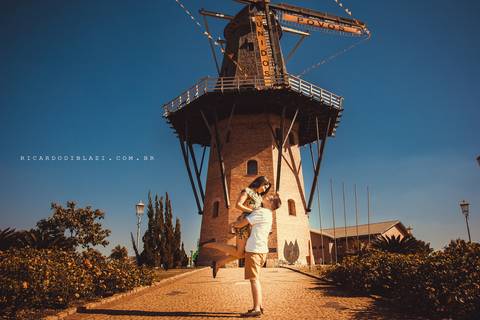 Holambra-fotos-pre-casamento-moinho-carol-victor'