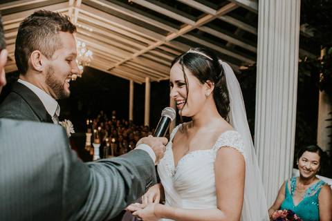 Troca de alianças dos noivos'