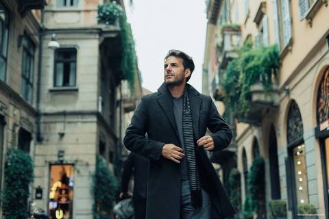 fotografo roteiro ensaio fotos pedido casamento portrait milão fotos fotografo na italia bar brera via pinacoteca quarteirao da moda duomo di milano castello parco sempione leonardo algozzino'