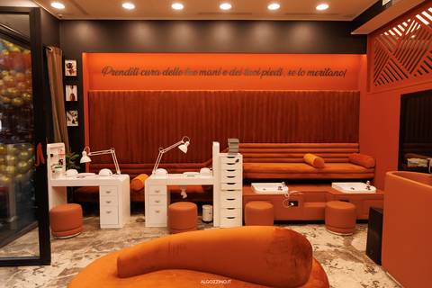 milano fotografo evento Fotografo economico eventi Massimo Boldi Due nabils hammam nails spa reels videomaker leonardo algozzino new gig promotion'