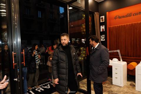 milano fotografo evento Fotografo economico eventi Massimo Boldi Due nabils hammam nails spa reels videomaker leonardo algozzino new gig promotion'