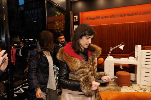 milano fotografo evento Fotografo economico eventi Massimo Boldi Due nabils hammam nails spa reels videomaker leonardo algozzino new gig promotion'