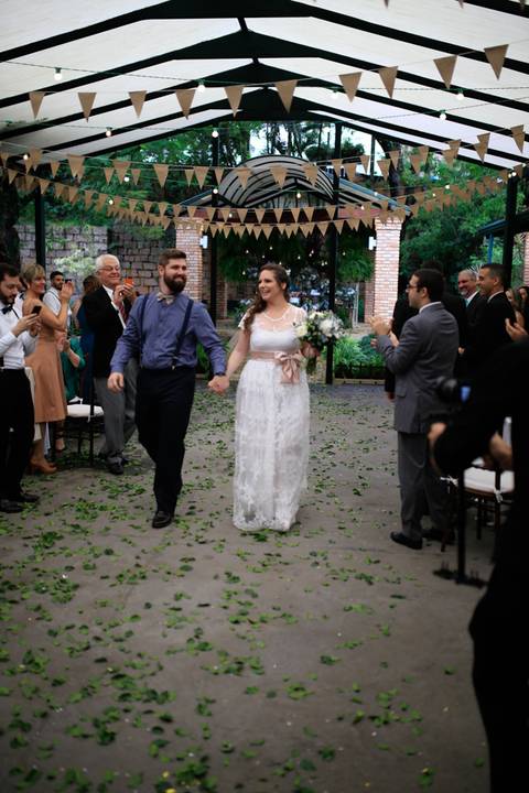 terno de noivo vestido de noiva para casar no campo casamento no campo '
