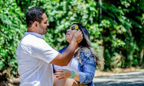Ensaio gestante - Guararema - Estação Ferroviária de Luís Carlos/SP'