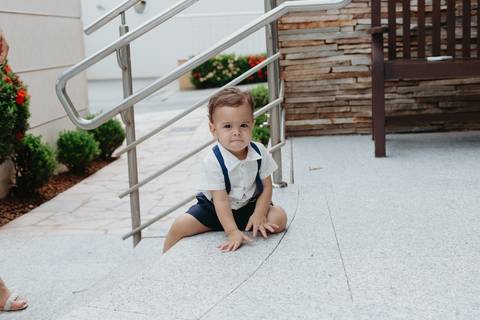 '