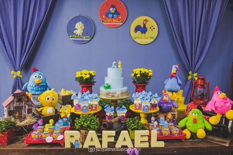 mesa galinha pintadinha'