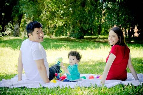 todos juntos olhando pra trás'