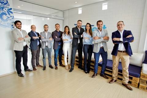 foto dos sócios da expermed reunidos'