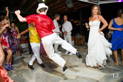 noiva-dançando-na-pista'
