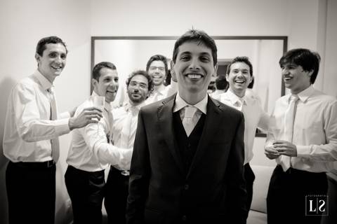 making-of-do-noivo-com-os-padrinhos'