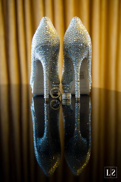 alianças-junto-com-sapato'