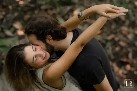 ensaio-casal-abraçado'