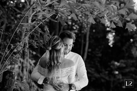 ensaio-do-casal-abraçado'