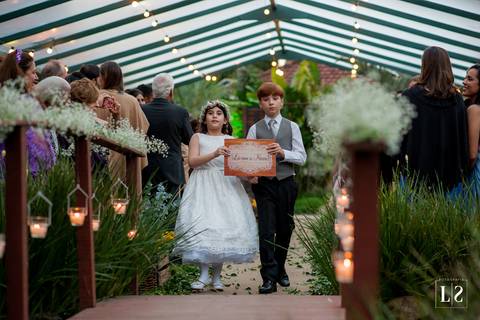 entrada-da-daminha-e-pajem'