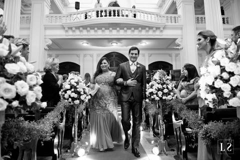 entrada-do-noivo-na-igreja'