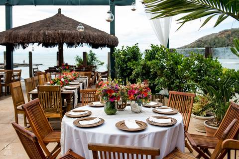 decoração-vagalumes-e-pirilampos-búzios-pousada-tartaruga-praia'