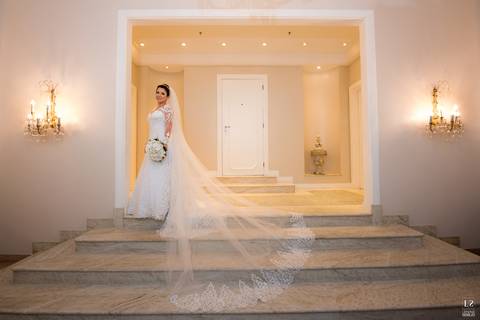 sapato-noiva-carol-hungria-bride-dress-wedding-casamento-rio-de-janeiro-copacabana-palace-belmond-fotografo-groom'
