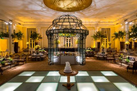 decoração-daniel-cruz-copacabana-palace-lonarte-eventos-twolights-hortoart-a-roseira-eliana-lipiani-velas-festah-moveis-louzieh-doces-brigadeiro-fabiana-dangelo-elvira-bona-olenka-brownies-cristinaguinle-denise-do-rego-macedo-'