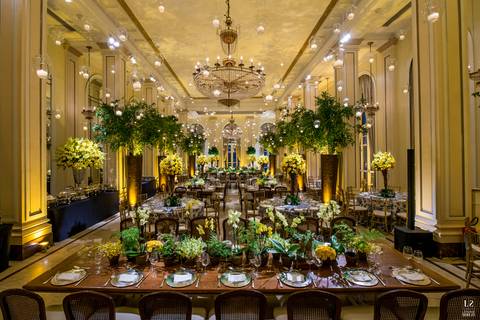 decoração-daniel-cruz-copacabana-palace-lonarte-eventos-twolights-hortoart-a-roseira-eliana-lipiani-velas-festah-moveis-louzieh-doces-brigadeiro-fabiana-dangelo-elvira-bona-olenka-brownies-cristinaguinle-denise-do-rego-macedo-'