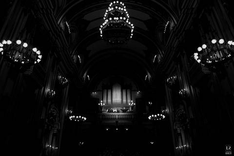 Delfim-moreira-orquestra-noiva-carol-hungria-bride-dress-wedding-casamento-rio-de-janeiro-copacabana-palace-belmond-fotografo-groom-igreja-são-jose'