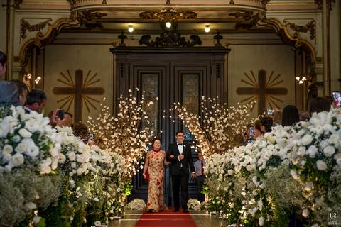 Delfim-moreira-orquestra-noiva-carol-hungria-bride-dress-wedding-casamento-rio-de-janeiro-copacabana-palace-belmond-fotografo-groom-igreja-são-jose-igreja-são-jose-noivo-entrada-mãe'