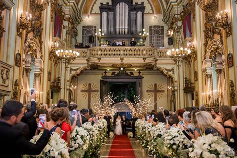 Delfim-moreira-orquestra-noiva-carol-hungria-bride-dress-wedding-casamento-rio-de-janeiro-copacabana-palace-belmond-fotografo-groom-igreja-são-jose'