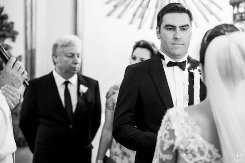 noiva-carol-hungria-bride-dress-wedding-casamento-rio-de-janeiro-copacabana-palace-belmond-fotografo-groom-igreja-são-jose'