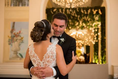 noiva-carol-hungria-bride-dress-wedding-casamento-rio-de-janeiro-copacabana-palace-belmond-fotografo-groom-casal-noivos'