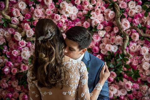 ingrid-carol-hungria-eugenia-guerreira-mini-weddind-dress-vestido-noiva-thiago-firmor-dark-costa-espaco7zero6'