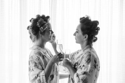 making-of-noiva-buzios-mae-emocionada-chorando-mae-e-filha'