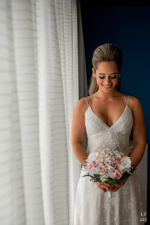 noiva-casamento-buzios-praia-rj-rio-de-janeiro-lenine-serejo-fotografo-vestido-antonio-monteyro'